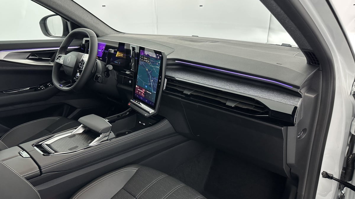 354872_p2 - RENAULT - AUSTRAL - 2025 - photo 8