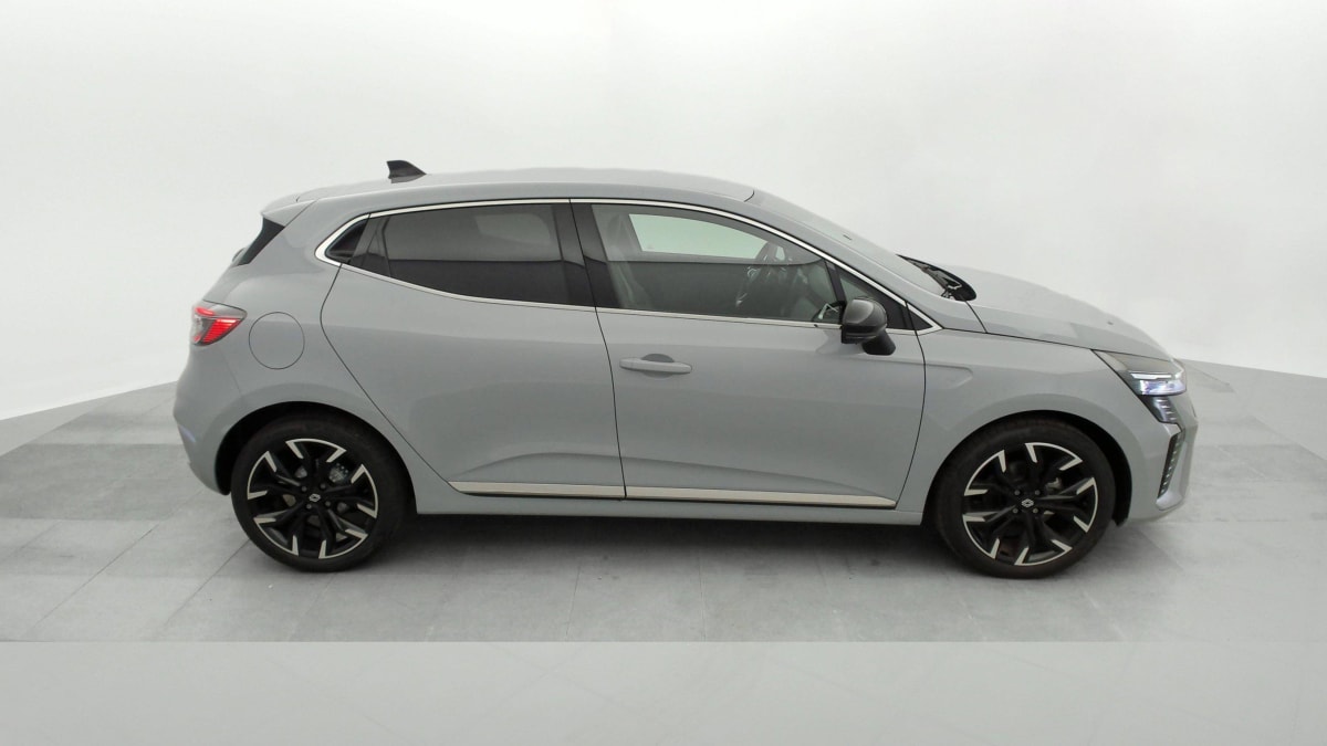 353350_p2 - RENAULT - CLIO 5 - 2024 - photo 8