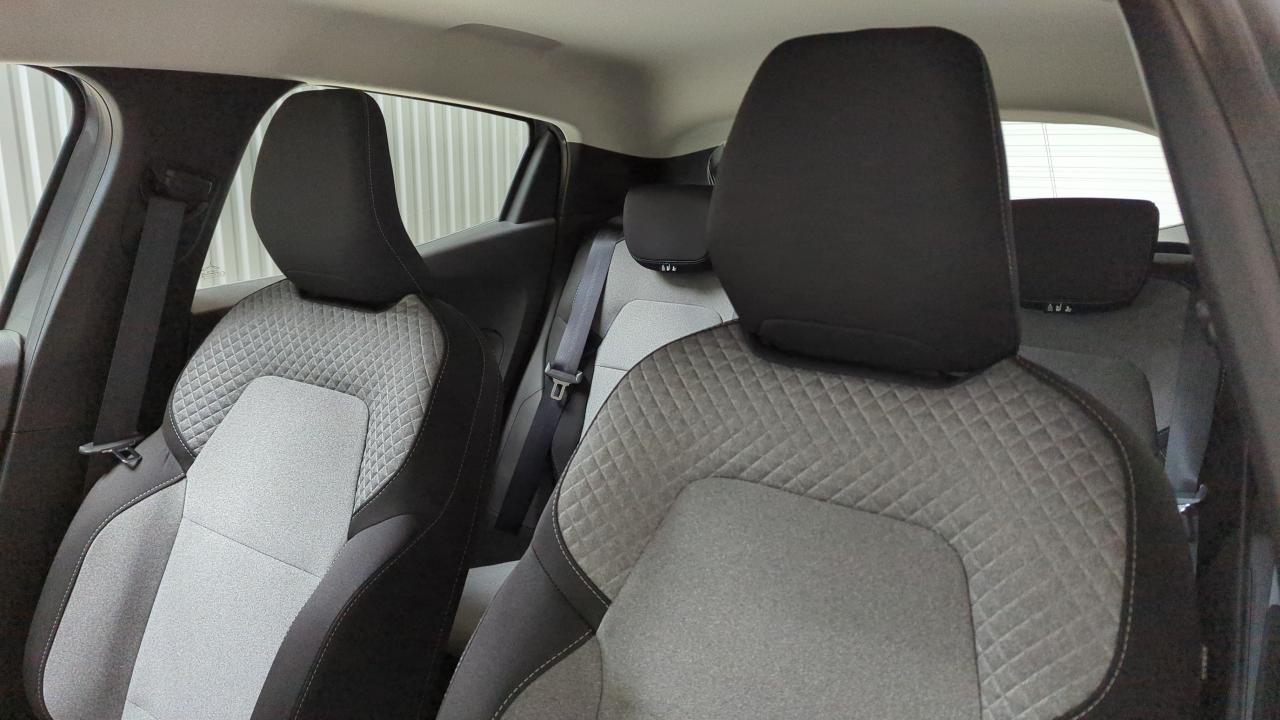 45472_p28 - RENAULT - CLIO 5 - 2025 - photo 11