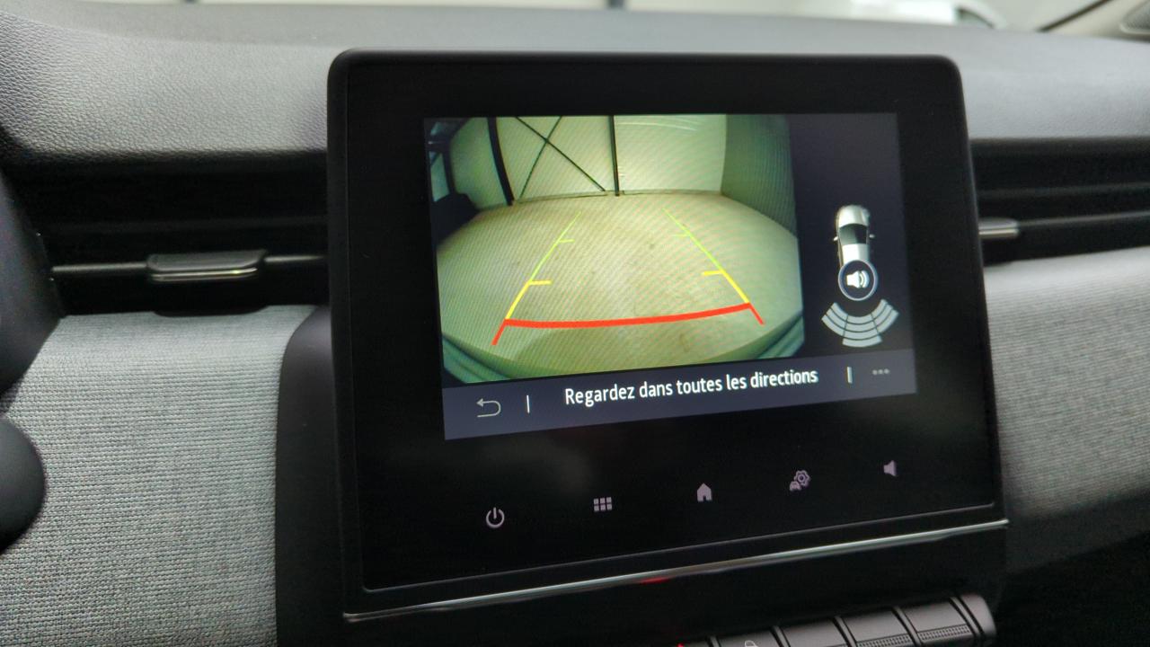 45472_p28 - RENAULT - CLIO 5 - 2025 - photo 18