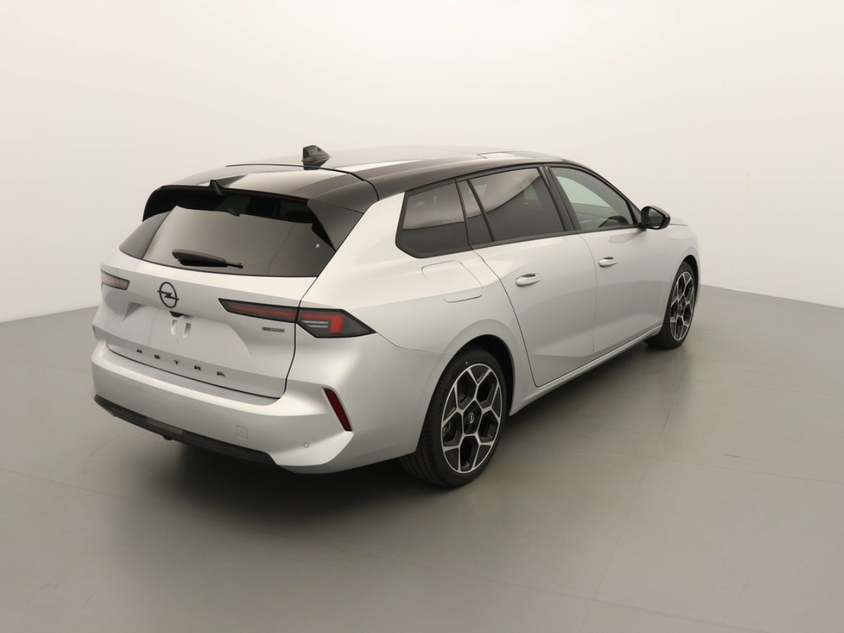 O201073_p3 - OPEL - ASTRA - 2025 - photo 2
