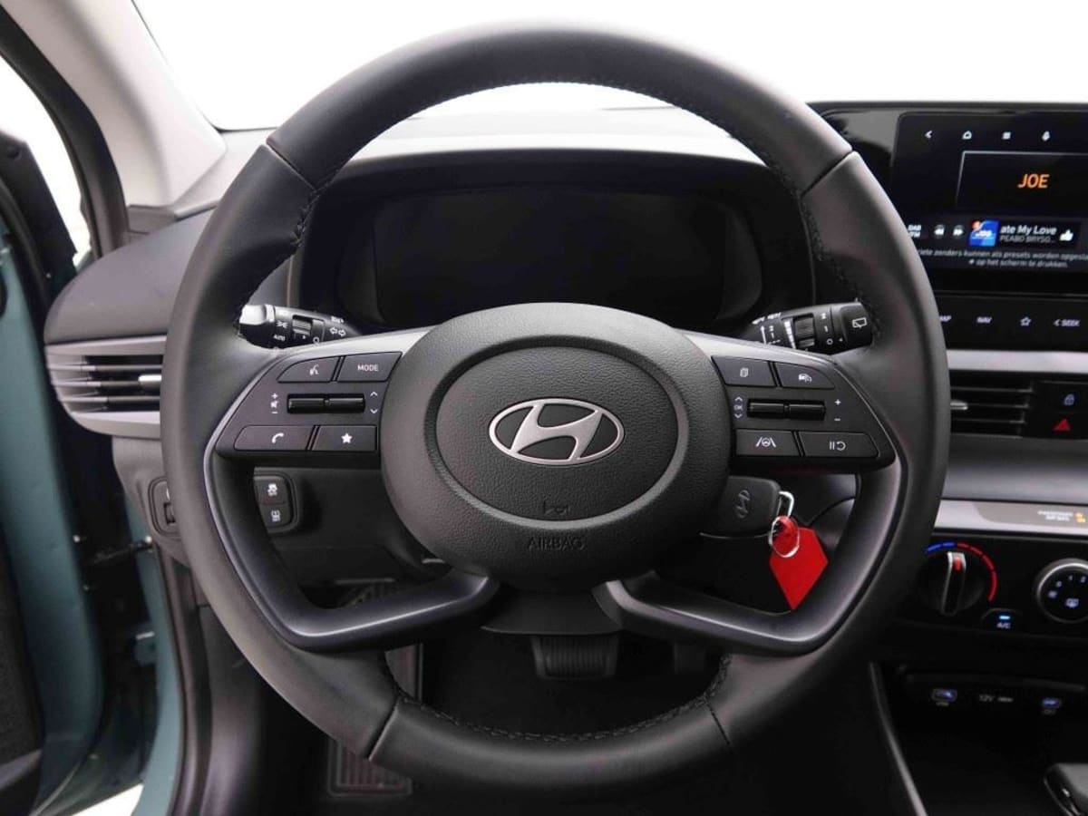 365306_p2 - HYUNDAI - BAYON - 2025 - photo 9