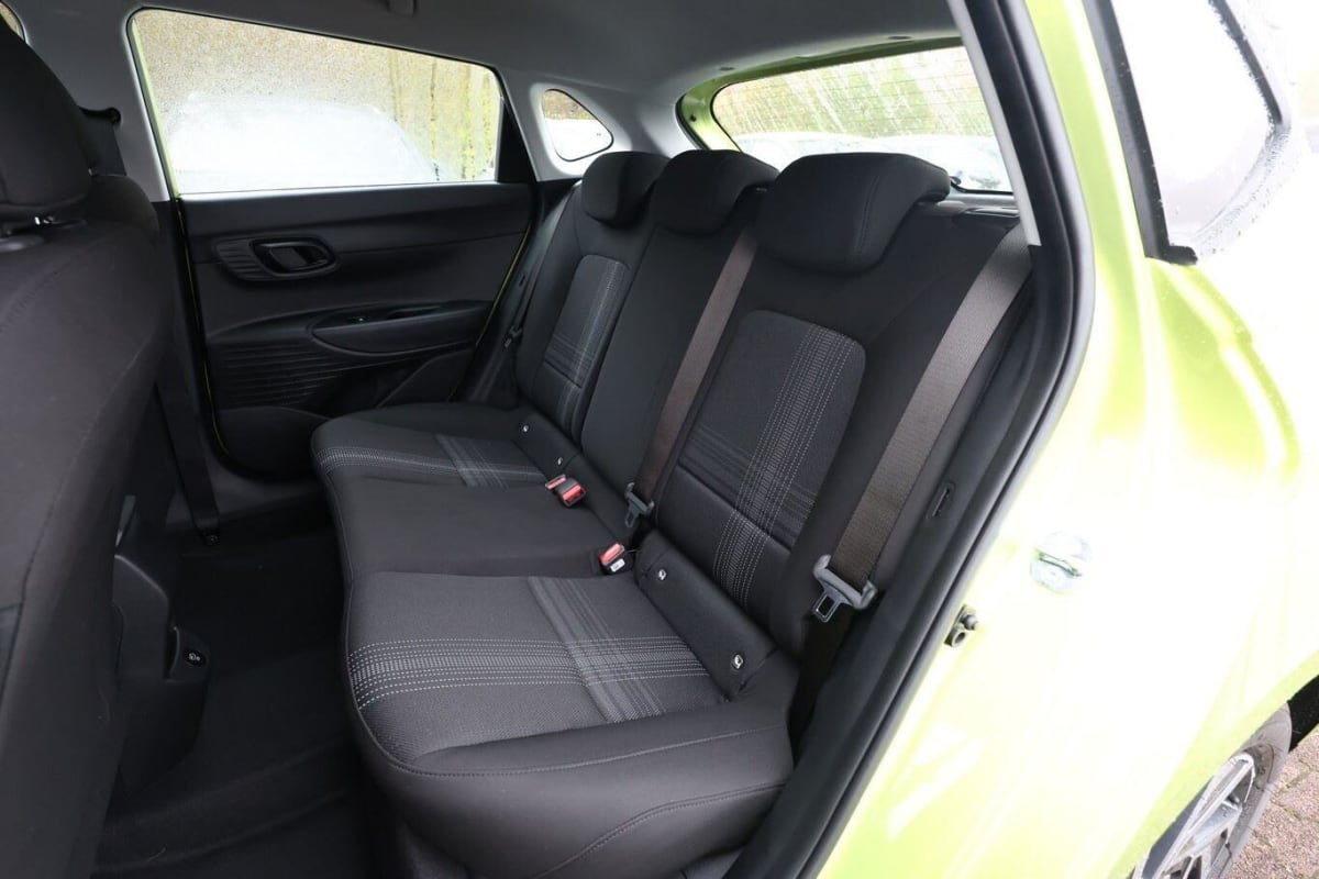 365195_p2 - HYUNDAI - I 20 - 2025 - photo 9