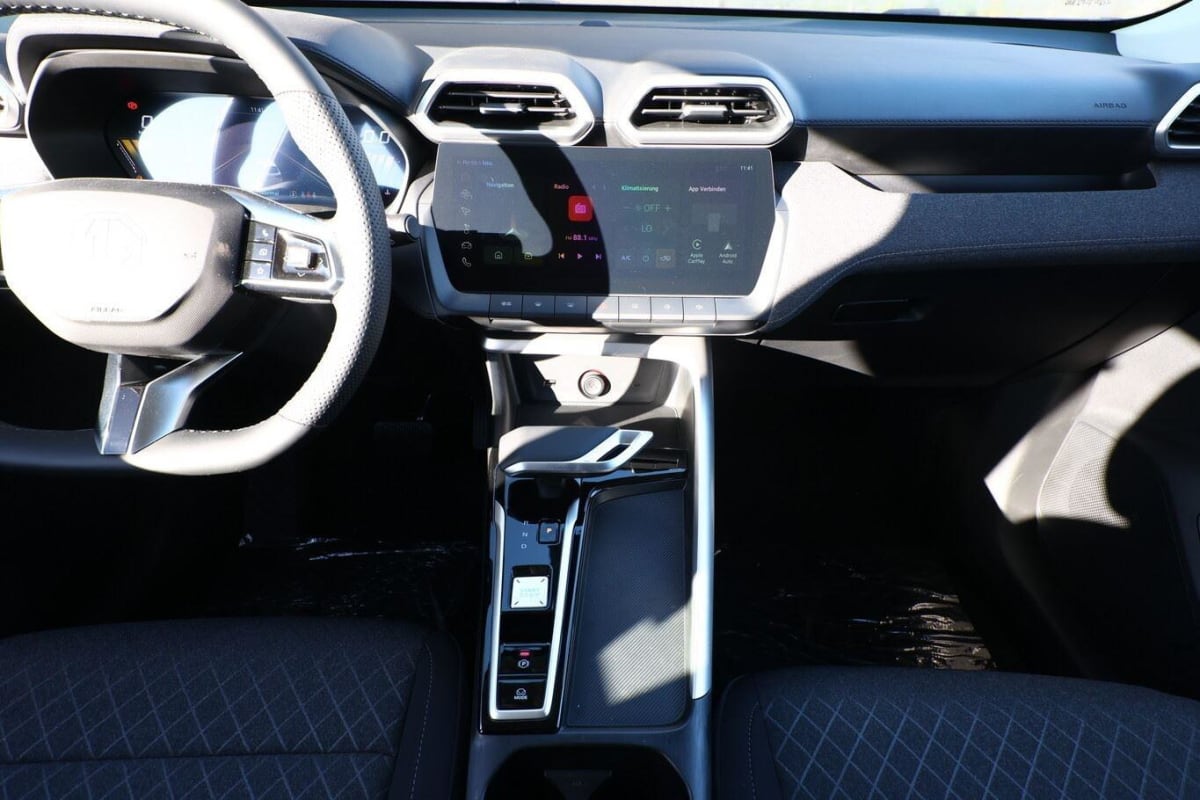 365390_p2 - MG - ZS - 2025 - photo 8