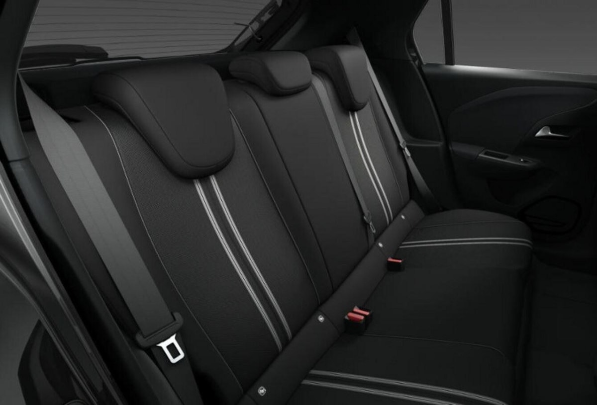 365388_p2 - OPEL - CORSA - 2025 - photo 5