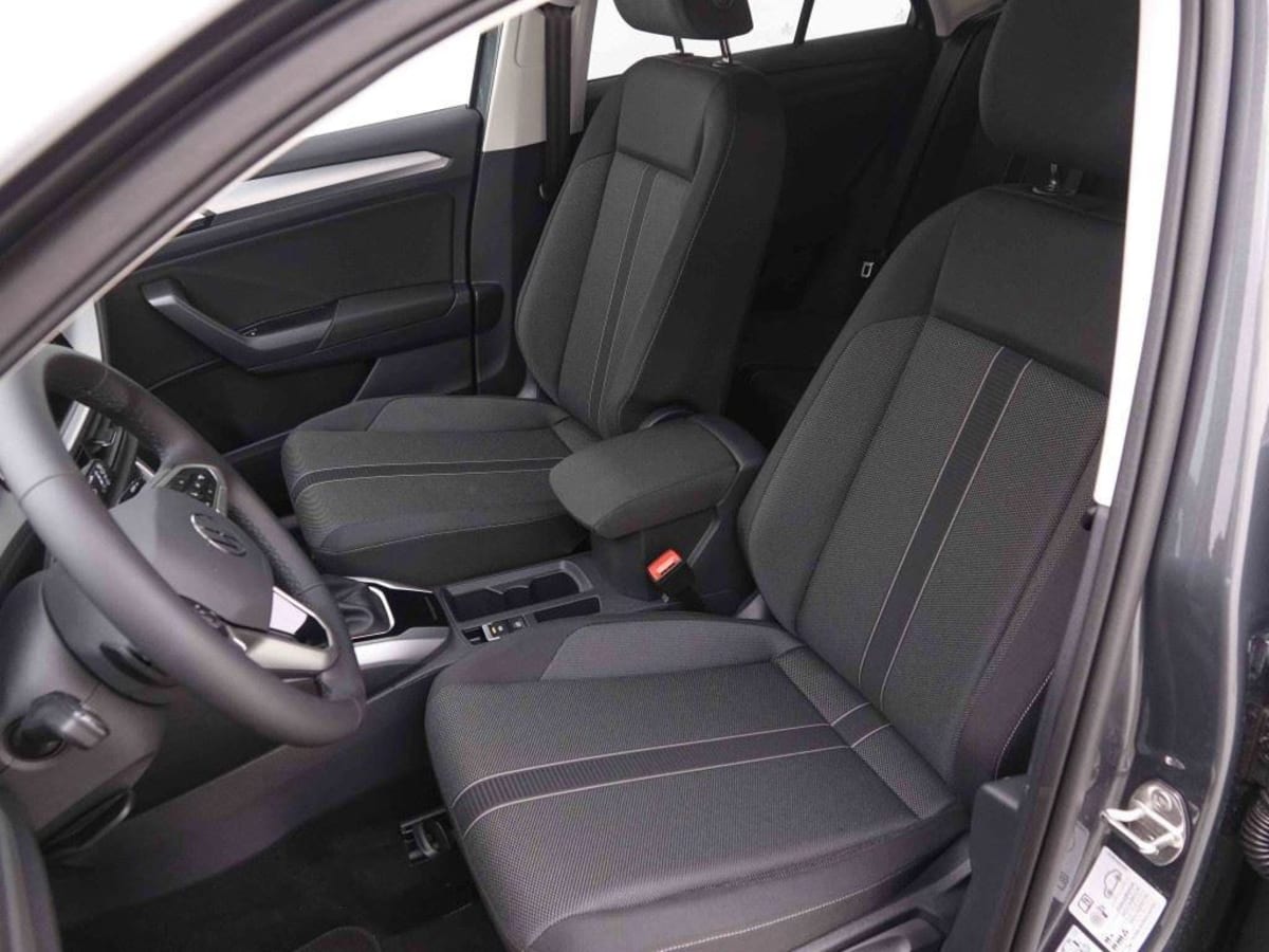 364370_p2 - VOLKSWAGEN - T ROC - 2025 - photo 7