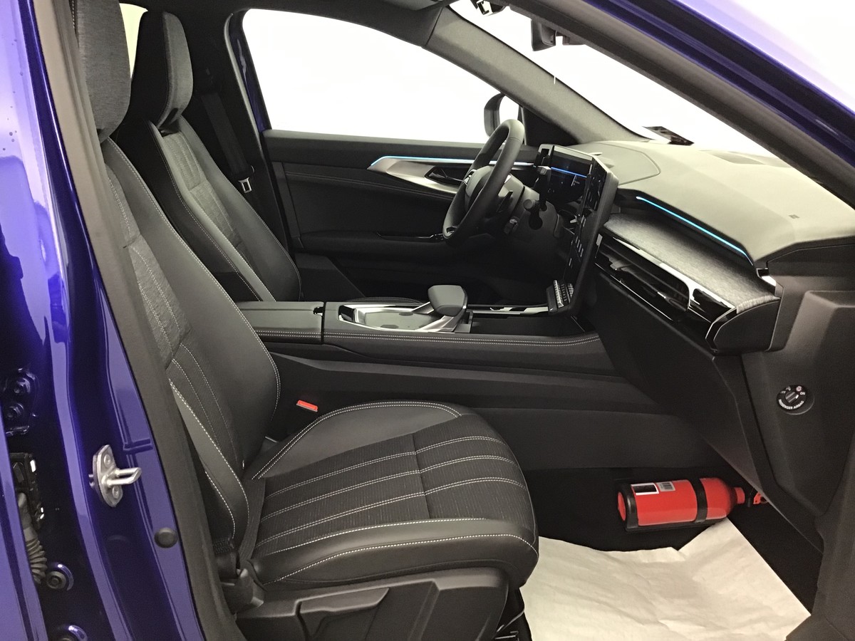 N200429_p3 - RENAULT - AUSTRAL - 2025 - photo 6