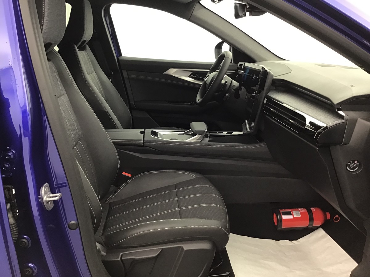 N200436_p3 - RENAULT - AUSTRAL - 2025 - photo 6