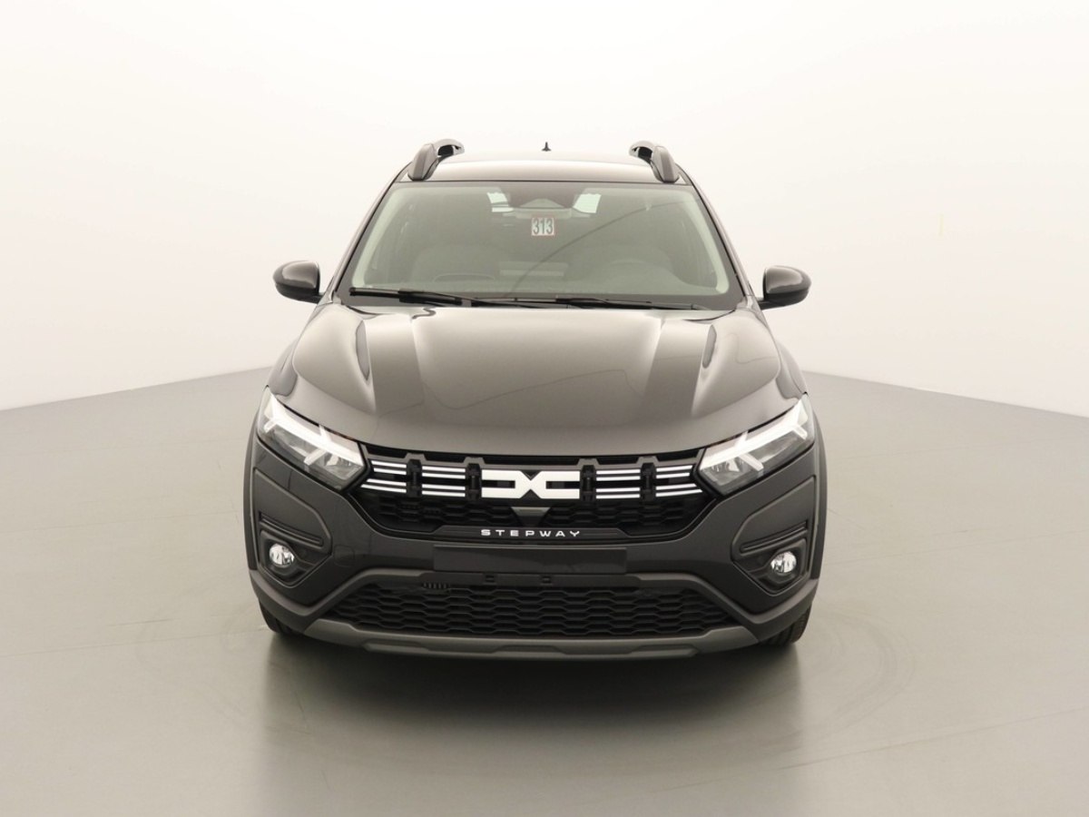 N201201_p3 - DACIA - SANDERO - 2025 - photo 3