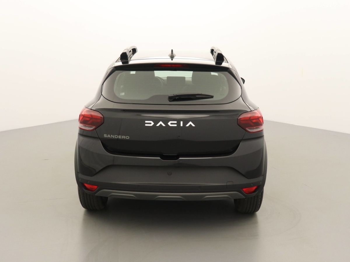 N201201_p3 - DACIA - SANDERO - 2025 - photo 5