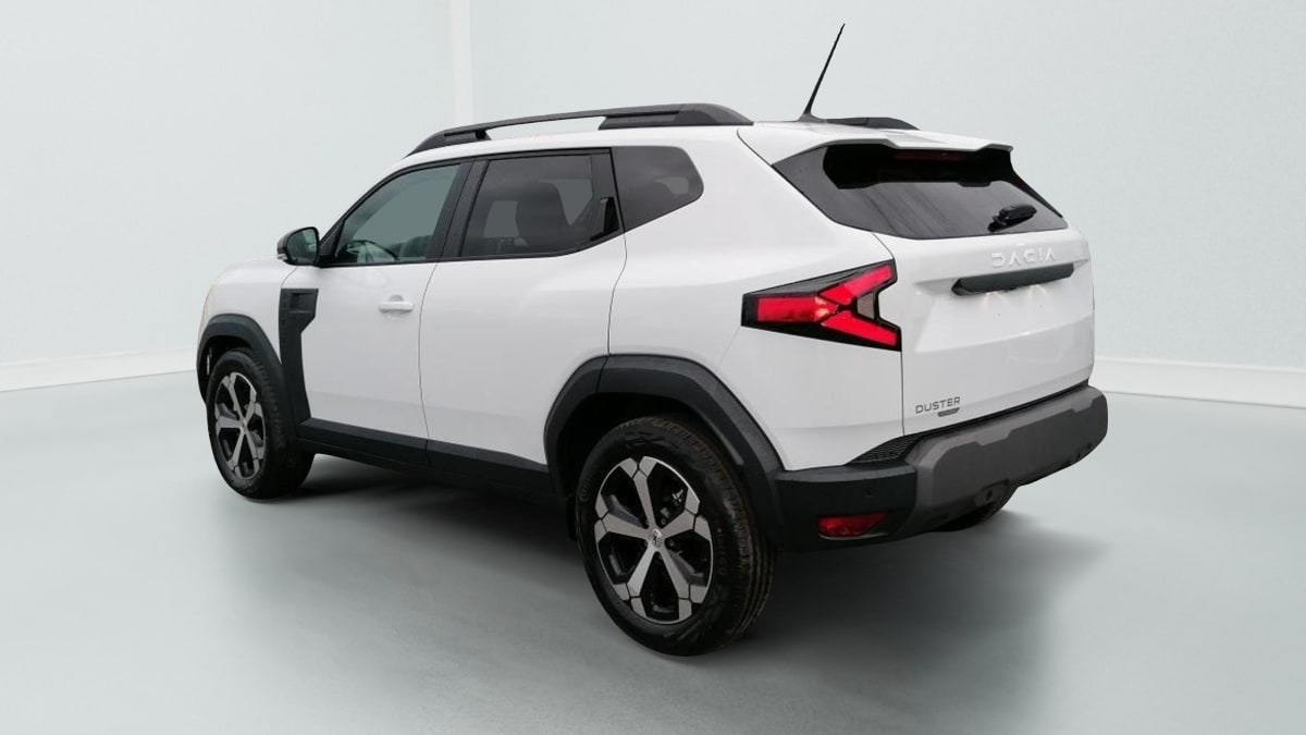 366989_p2 - DACIA - DUSTER - 2025 - photo 3
