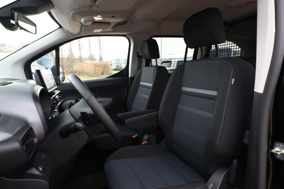 365659_p2 - FIAT - DOBLO - 2025 - photo 6