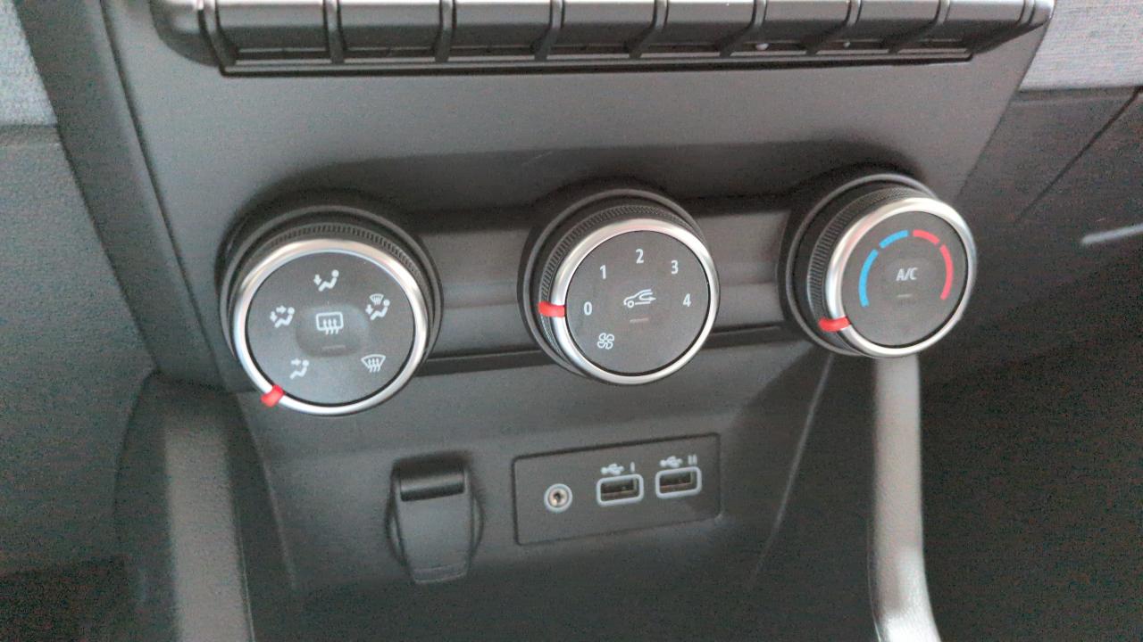 45464_p28 - RENAULT - CLIO 5 - 2025 - photo 15