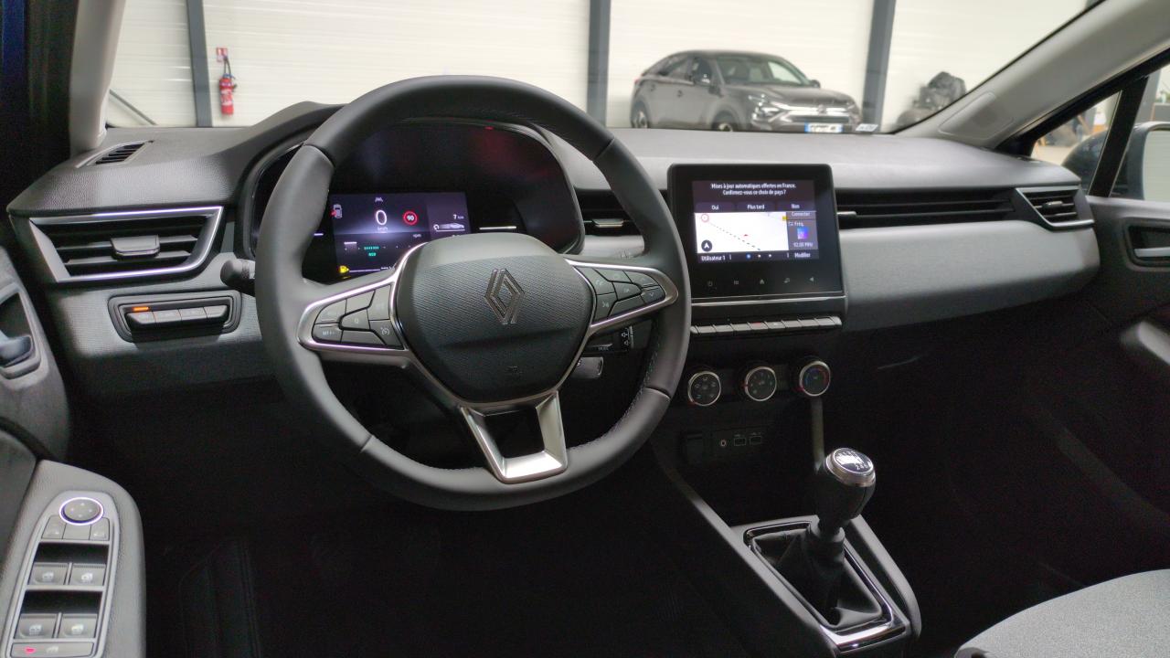 45464_p28 - RENAULT - CLIO 5 - 2025 - photo 8