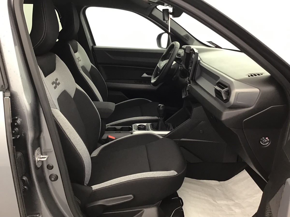 N200278_p3 - DACIA - DUSTER - 2025 - photo 6