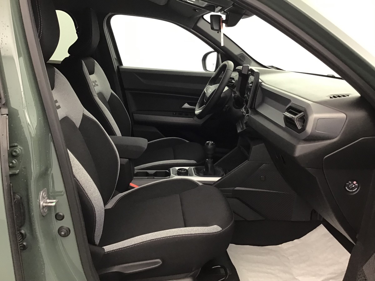 N200289_p3 - DACIA - DUSTER - 2025 - photo 6