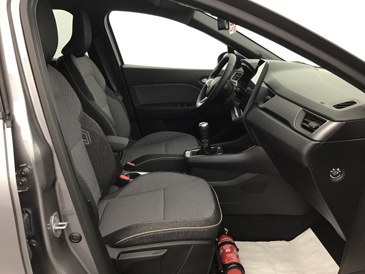 N200372_p3 - RENAULT - CAPTUR - 2025 - photo 6