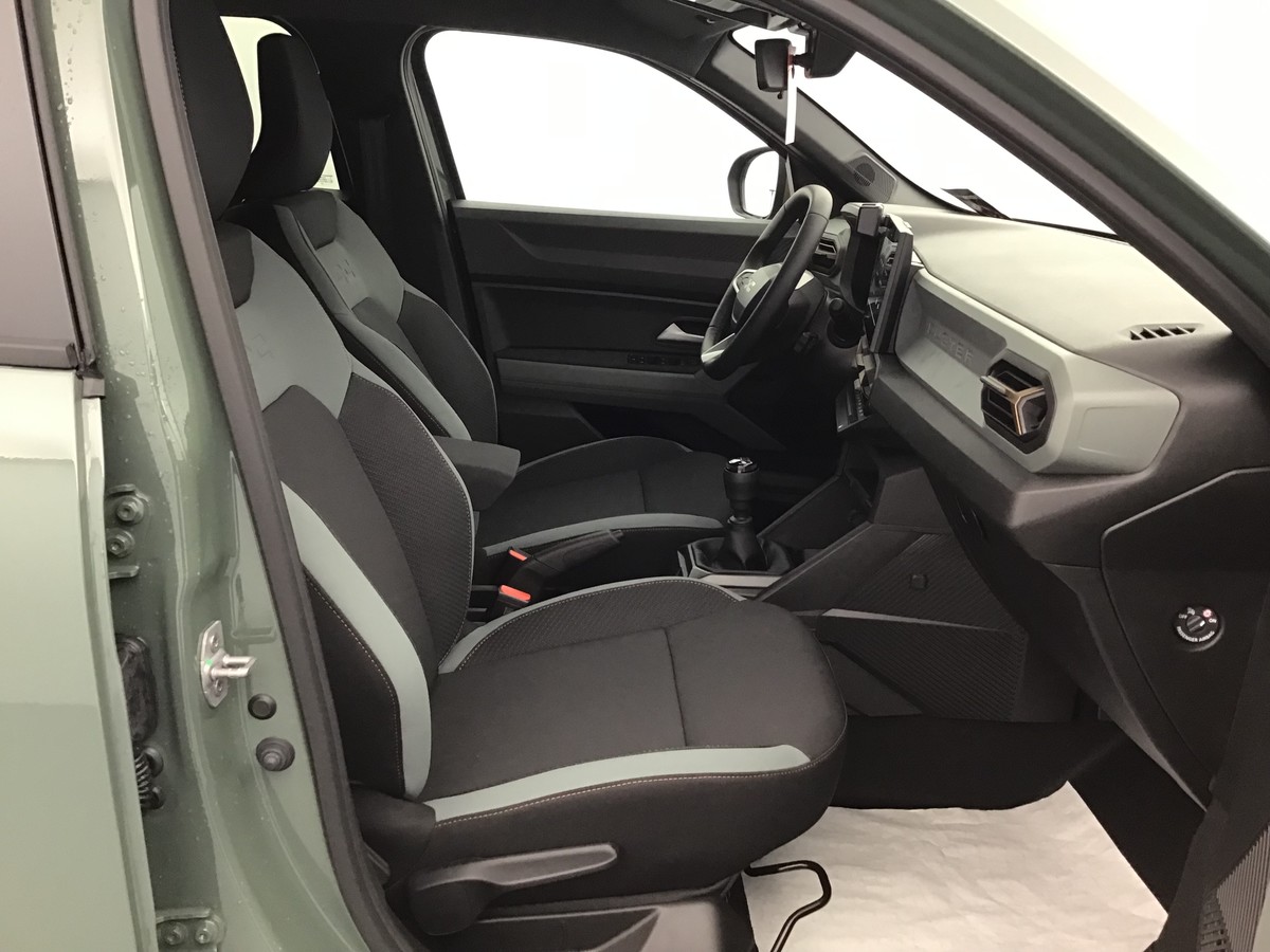 N201478_p3 - DACIA - DUSTER - 2025 - photo 6