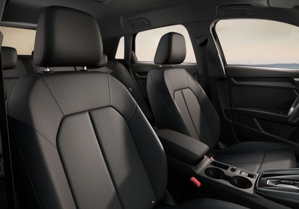 368584_p2 - AUDI - A3 - 2025 - photo 5