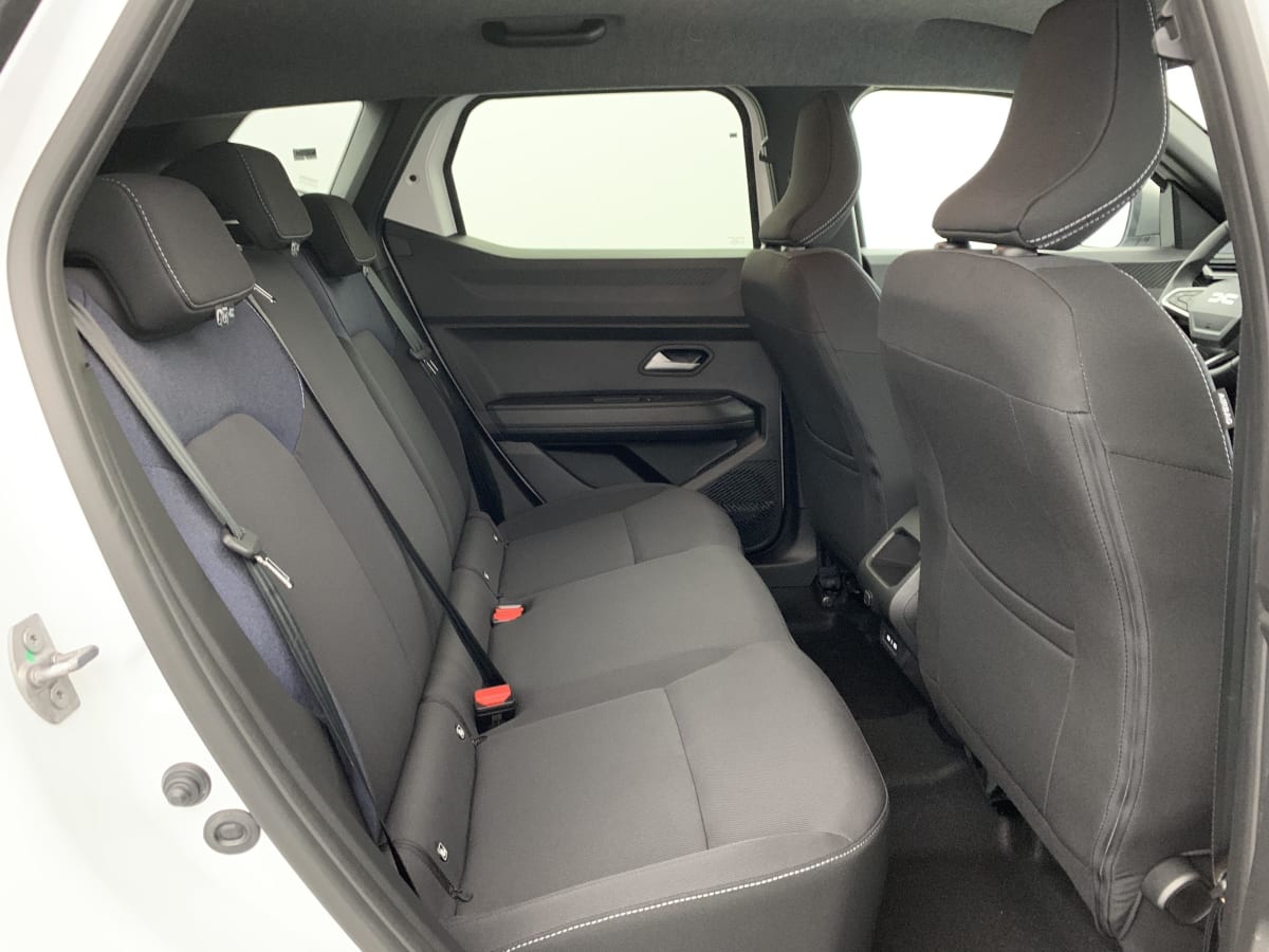 360438_p2 - DACIA - DUSTER - 2025 - photo 10
