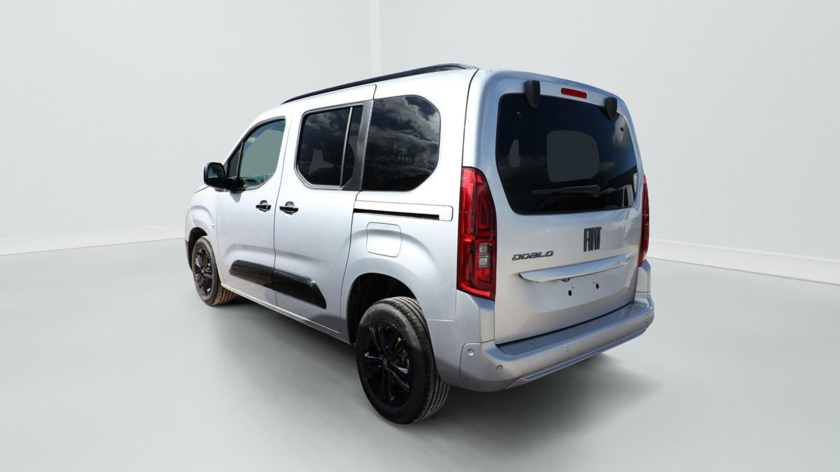 363083_p2 - FIAT - DOBLO - 2025 - photo 4