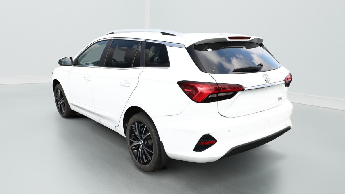 368583_p2 - MG - MG5 - 2025 - photo 4