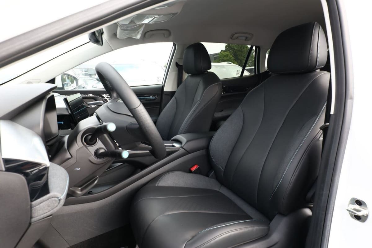 368583_p2 - MG - MG5 - 2025 - photo 6