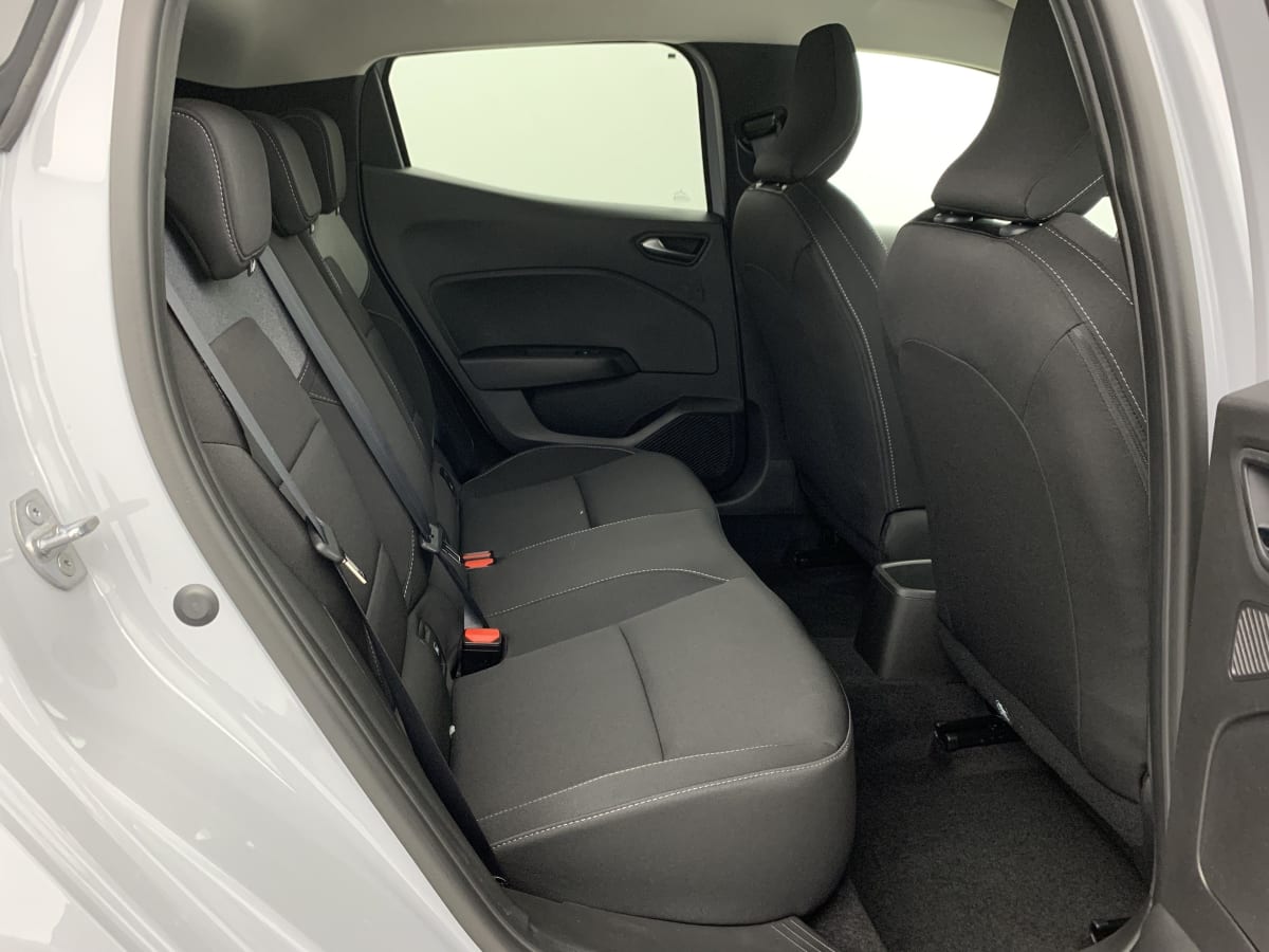 361893_p2 - RENAULT - CLIO 5 - 2025 - photo 10