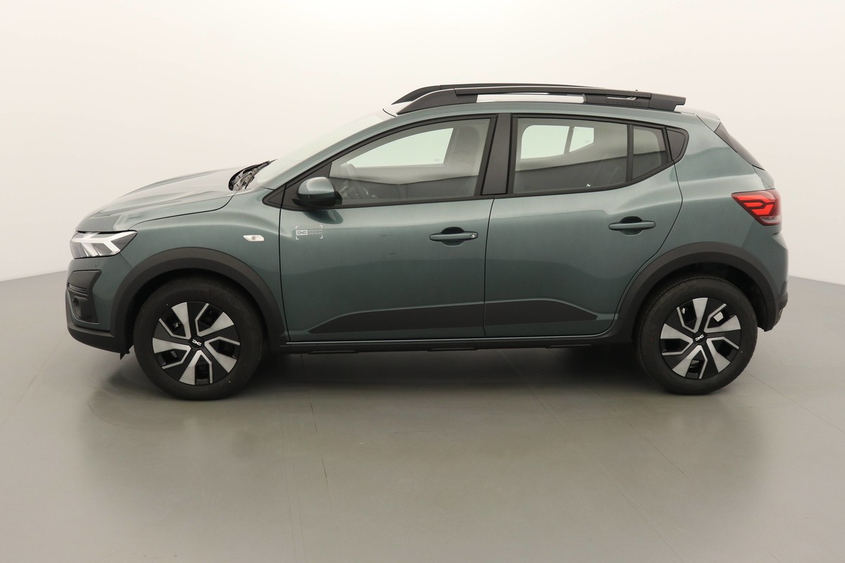 N200126_p3 - DACIA - SANDERO - 2025 - photo 4