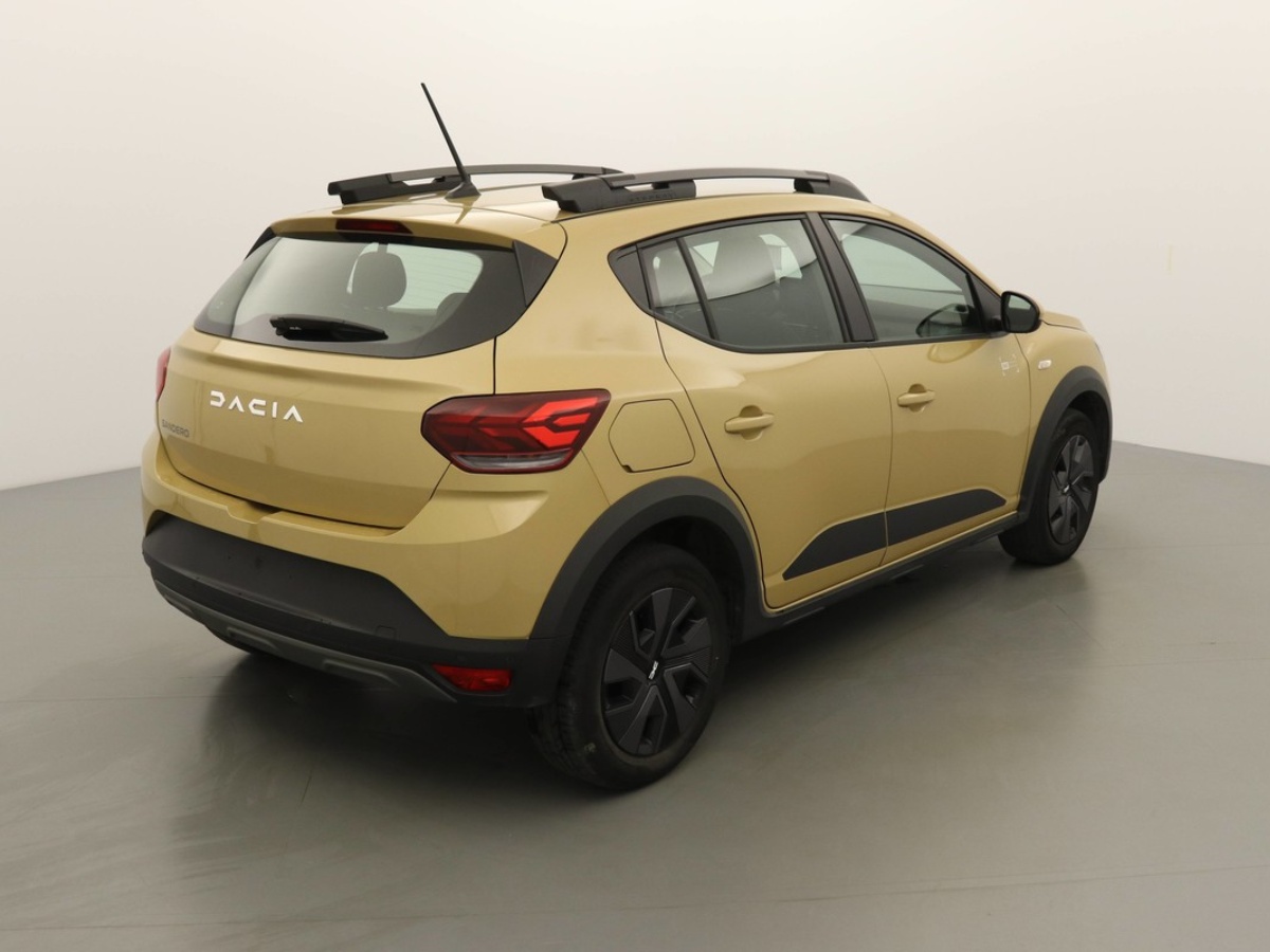 O201490_p3 - DACIA - SANDERO - 2024 - photo 2