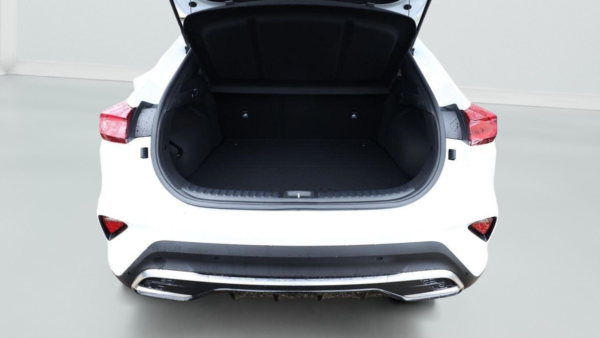 372892_p2 - KIA - XCEED - 2026 - photo 5