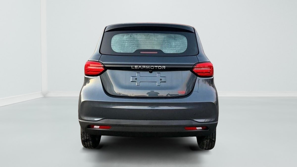 372187_p2 - LEAPMOTOR - T03 - 2026 - photo 2