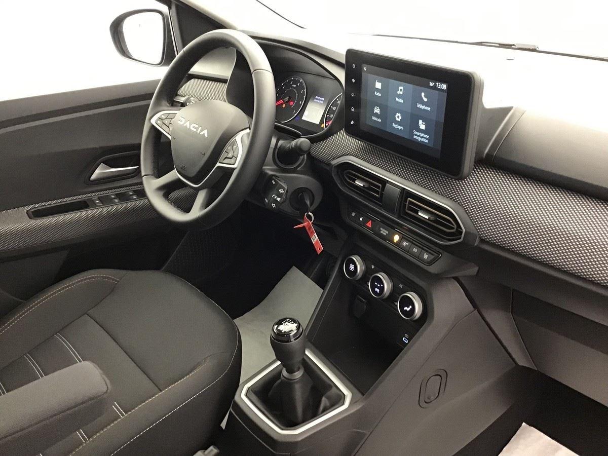 374750_p2 - DACIA - SANDERO - 2026 - photo 8