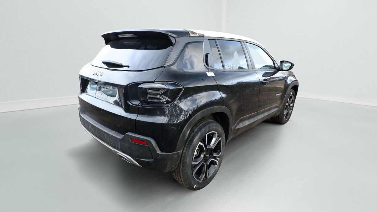 374806_p2 - JEEP - AVENGER - 2026 - photo 3