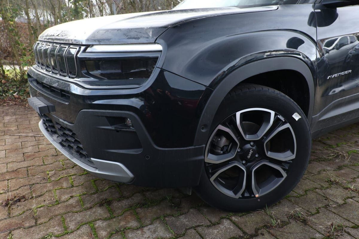 374806_p2 - JEEP - AVENGER - 2026 - photo 5