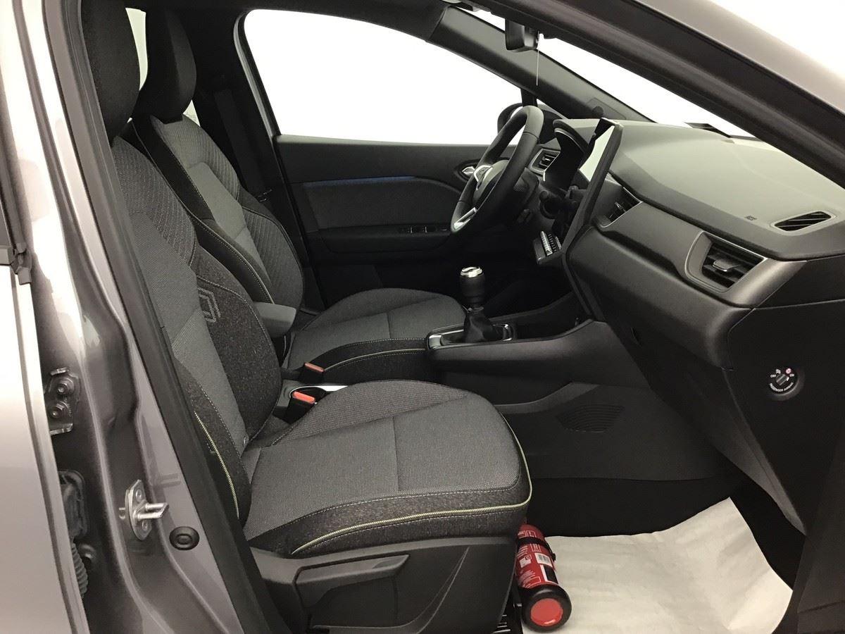 369845_p2 - RENAULT - CAPTUR - 2026 - photo 6