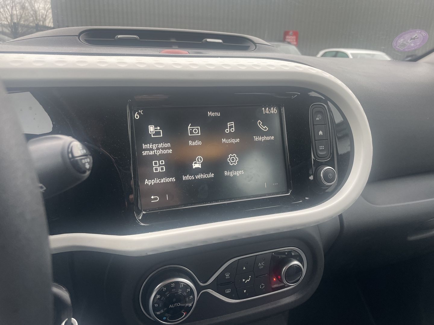 53949549 - RENAULT - TWINGO - 2024 - photo 9