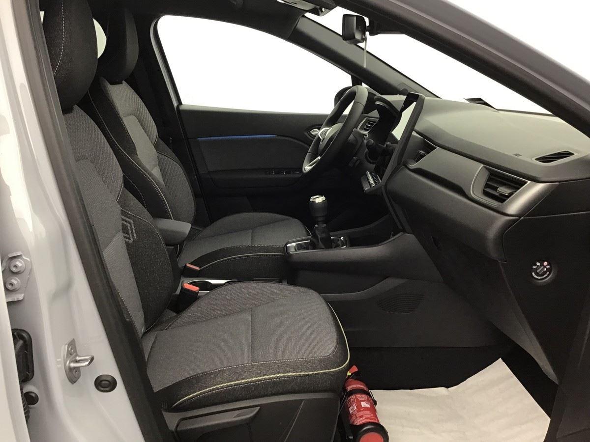 369832_p2 - RENAULT - CAPTUR - 2026 - photo 6