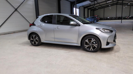 47197_p28 - TOYOTA - YARIS HYBRIDE - 2026