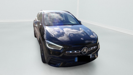377891_p2 - MERCEDES - GLA - 2022