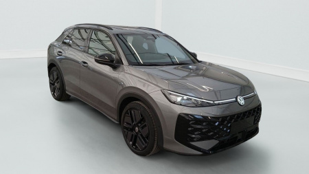 379053_p2 - VOLKSWAGEN - T ROC - 2026