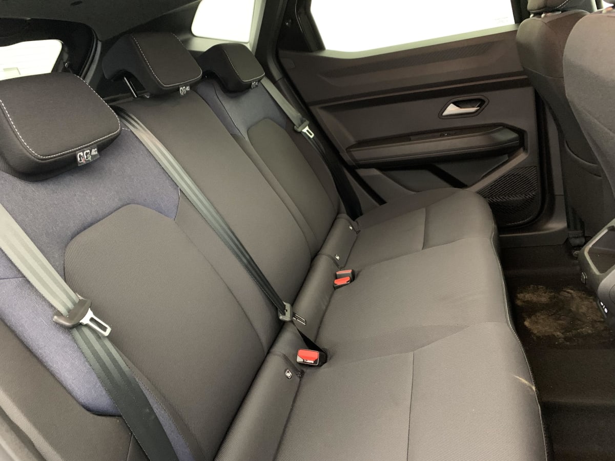 376777_p2 - DACIA - DUSTER - 2025 - photo 10